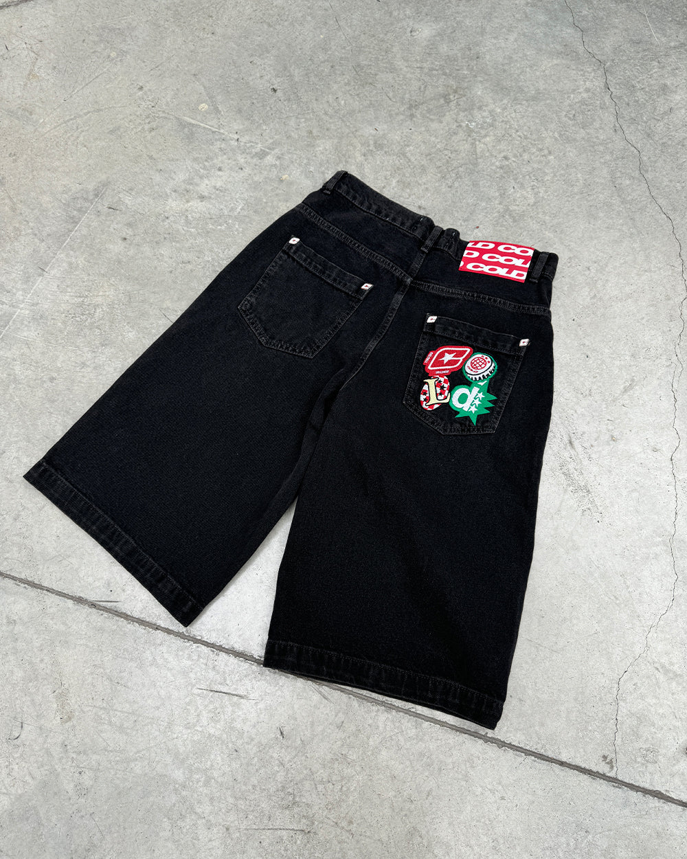BADGES JORTS BLACK LICORICE - Image 7