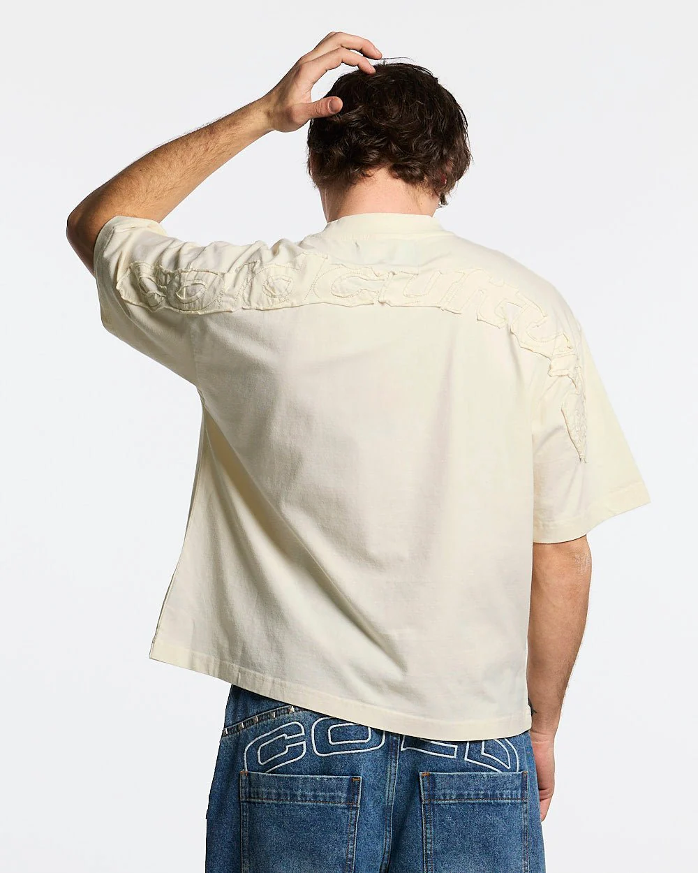 DISTRESS CURVED TEE CREAM - Image 2
