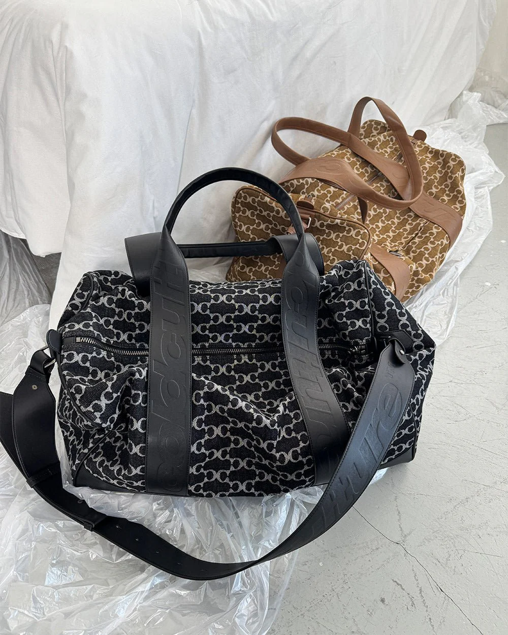 FEVER BAG BLACK - Image 5