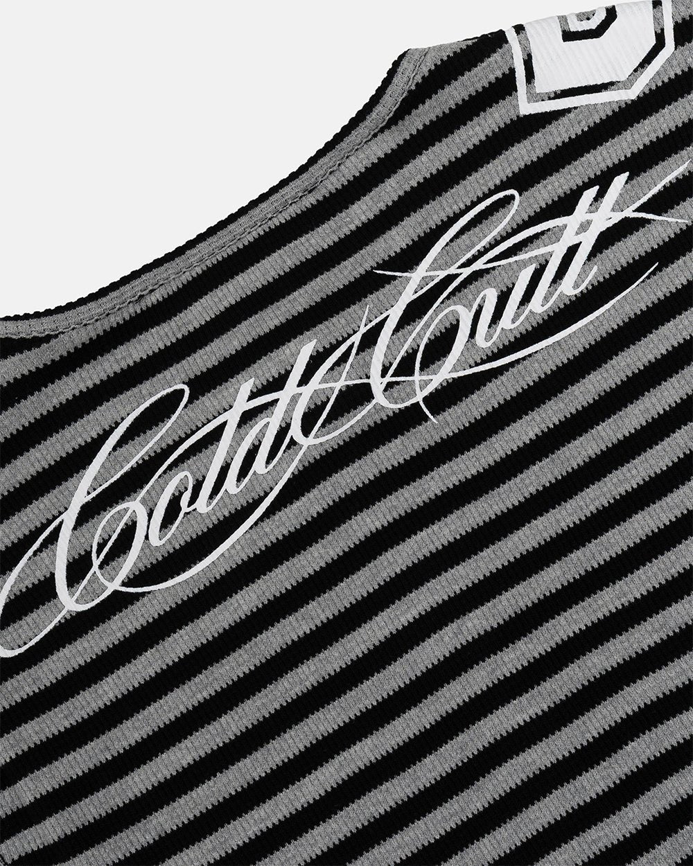 SNEAK PEAK BABY TEE BLACK - Image 8